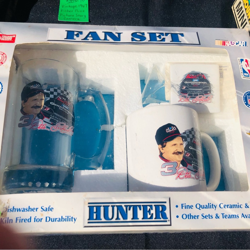 Dale Earnhardt Mug and‎ Stein gift set